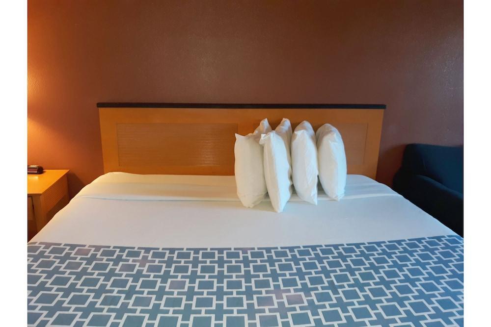 Oyo Hotel Chehalis I-5 South מראה חיצוני תמונה
