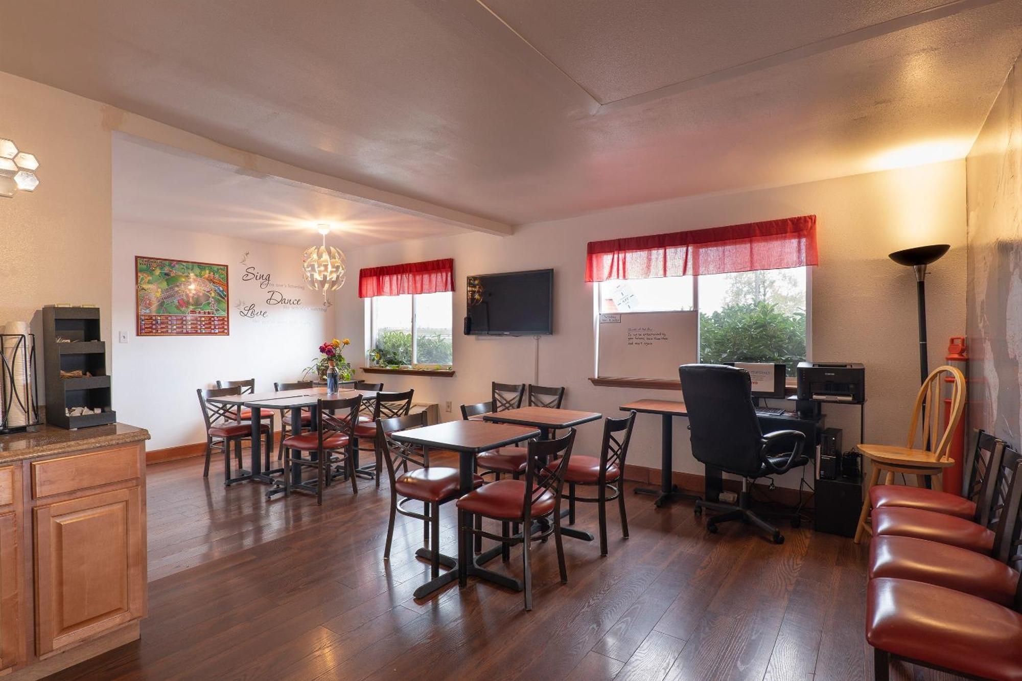 Oyo Hotel Chehalis I-5 South מראה חיצוני תמונה