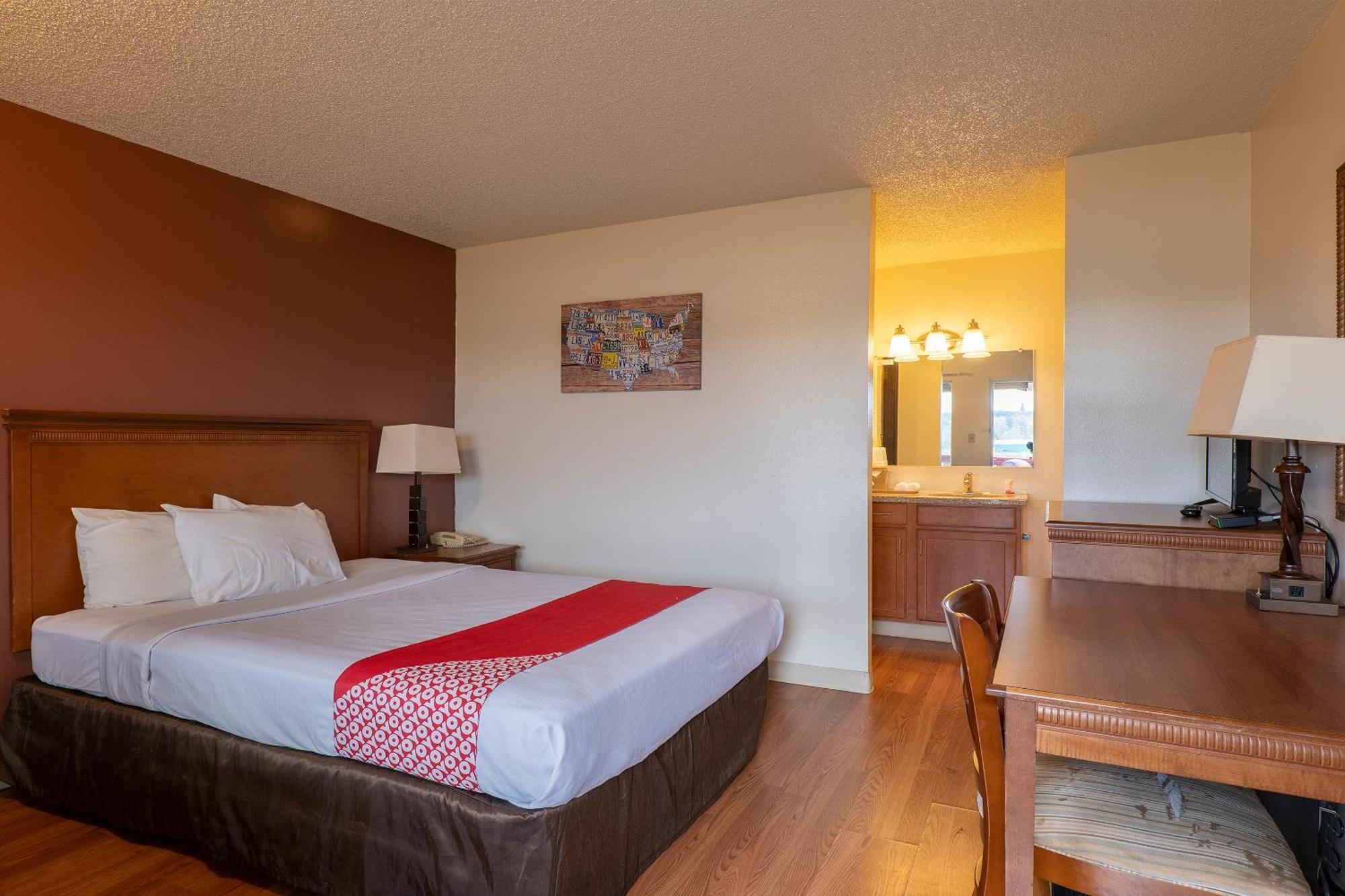 Oyo Hotel Chehalis I-5 South מראה חיצוני תמונה
