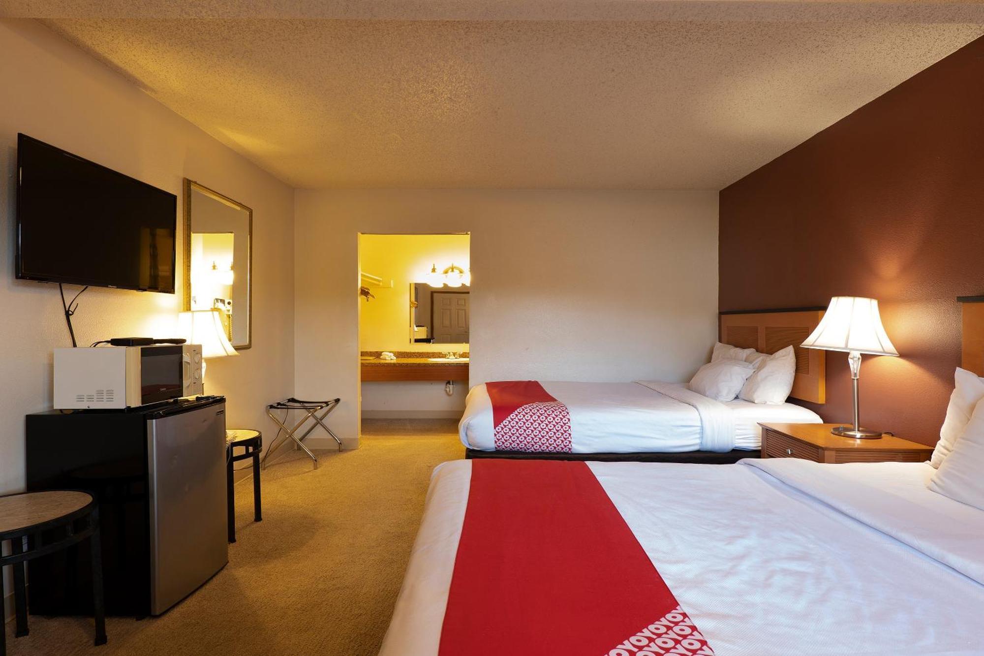 Oyo Hotel Chehalis I-5 South מראה חיצוני תמונה