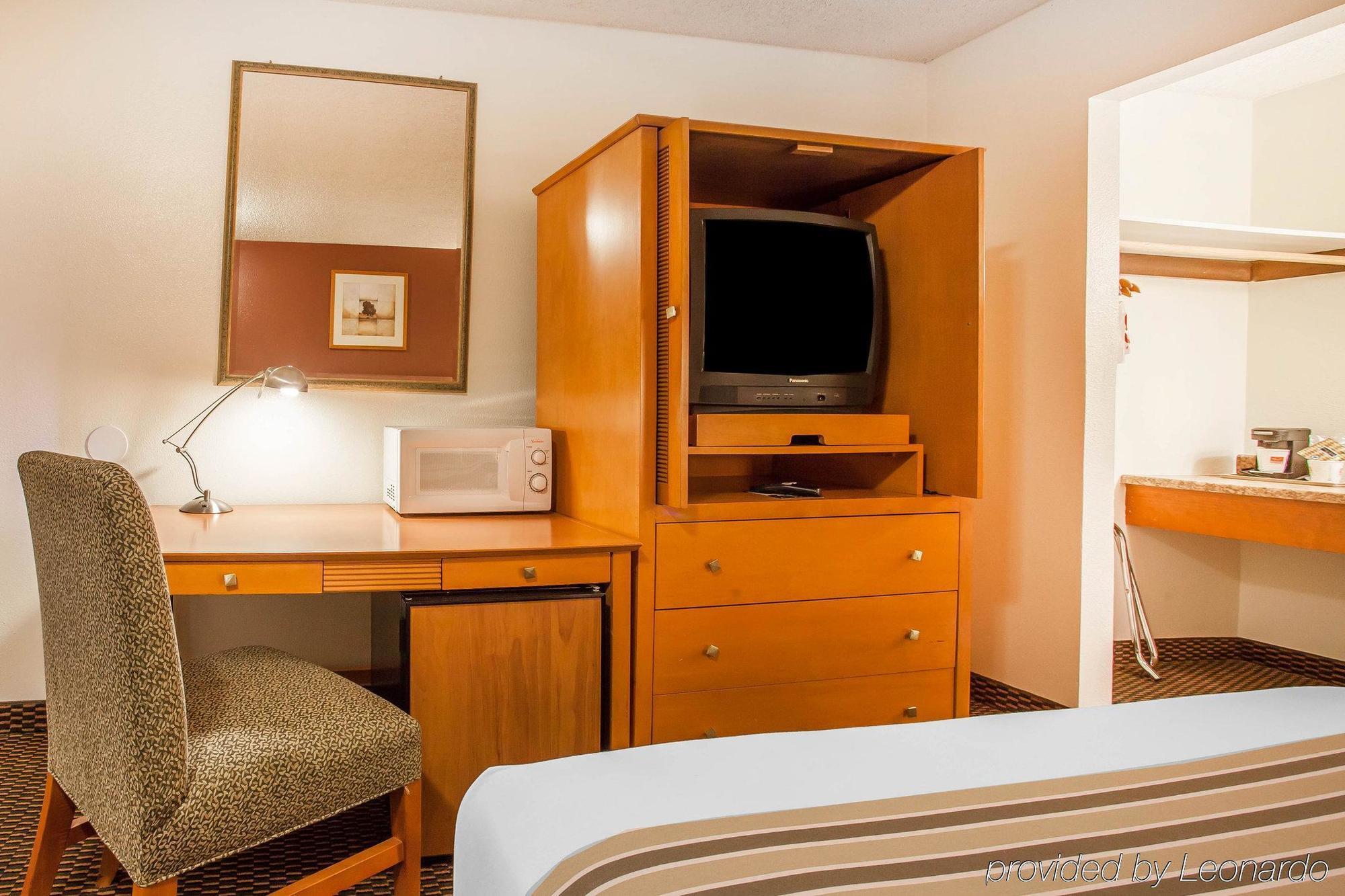 Oyo Hotel Chehalis I-5 South מראה חיצוני תמונה