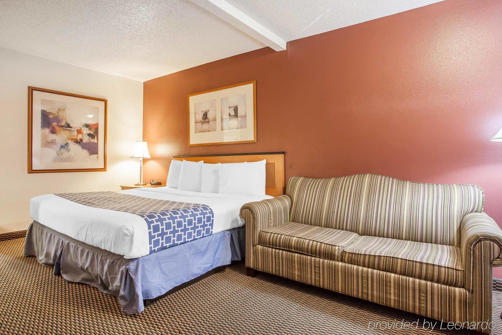 Oyo Hotel Chehalis I-5 South מראה חיצוני תמונה